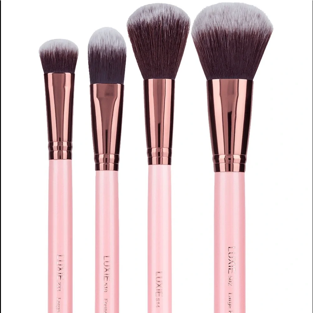 Luxie LIMITED EDITION Rose Gold Face Complexion Brush Set